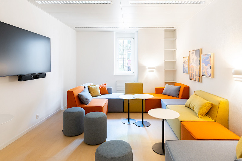 Umbau Pflegezentrum - Falkensteinerstrasse 30, Basel